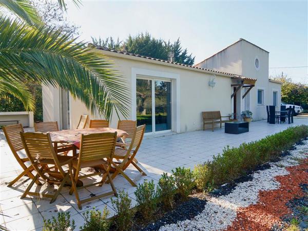 Maison Des Arbres in Villeneuve-lès-Maguelone, Languedoc-Roussillon, France - Hérault