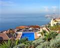 Take things easy at Villa Carina; Funchal; Madeira