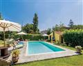 Take things easy at Villa Casa Lina; Cortona; Tuscany
