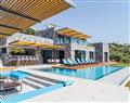 Take things easy at Villa Ektoras; Plaka; Crete