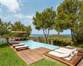 Enjoy a glass of wine at Villa Frescura; Ibiza; Spain