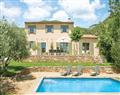 Take things easy at Villa La Perle; Rustrel; Provence