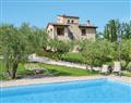 Take things easy at Villa Le Rose; Marsciano; Umbria