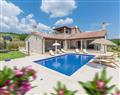 Forget about your problems at Villa Lilly; Pula; Istria