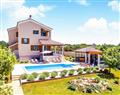 Enjoy a leisurely break at Villa Par; Svetvincenat; Istria