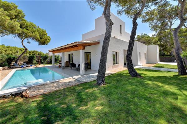 Villa Posideon in Cala d'Or, Mallorca - Illes Balears
