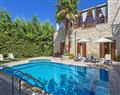 Take things easy at Villa Raymond; Rethymnon; Crete