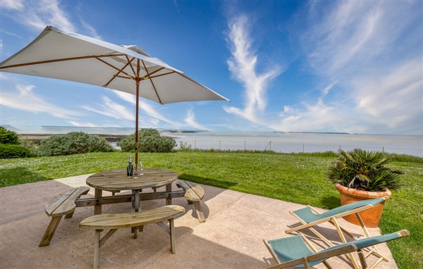 Holiday Home - Île Madame in France, Île Madame, France