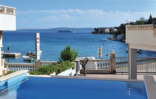 Holiday Home - Ciovo-Mavarstica in Croatia, Ciovo-Mavarstica, Croatia