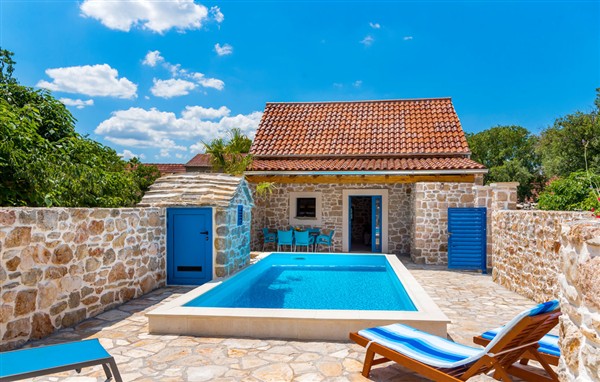 Holiday Home - Drnis-Trbounje in Croatia, Drnis-Trbounje, Croatia