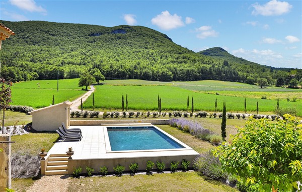 Holiday Home - La Bégude De Mazenc in France, La Bégude De Mazenc, France