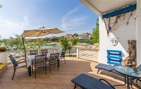 Holiday Home - Pag-Lun in Croatia, Pag-Lun, Croatia