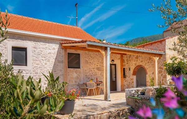 Holiday Home - Ploce-Komin in Croatia, Ploce-Komin, Croatia