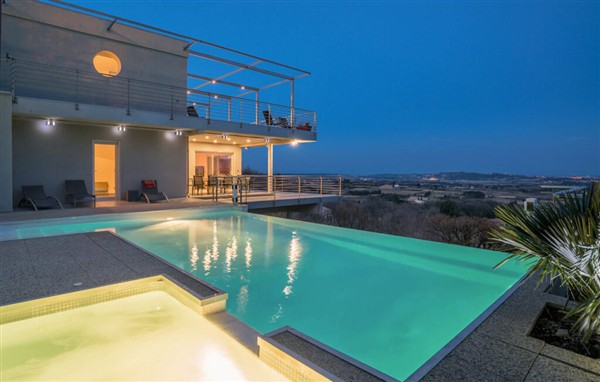 Holiday Home - Rochefort-du-Gard in France, Rochefort-du-Gard, France