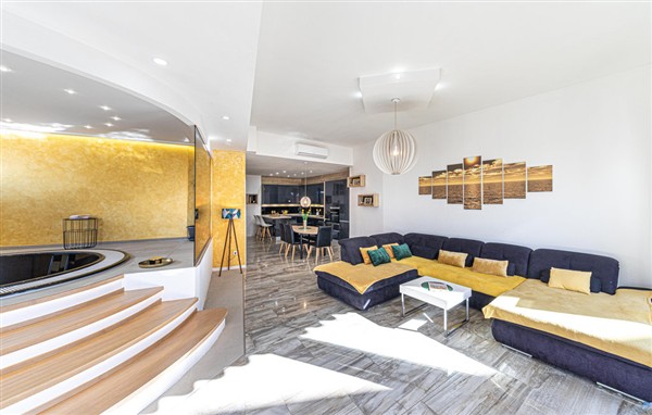 Holiday Home - Trogir-Okrug Gornji in Croatia, Trogir-Okrug Gornji, Croatia