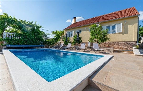 Holiday Home - Zadar - Zaton Obrovacki in Croatia, Zadar - Zaton Obrovacki, Croatia