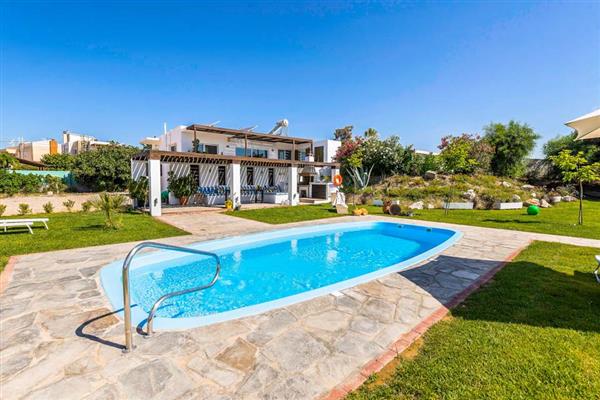 Afantou Beach Villa in Southern Aegean
