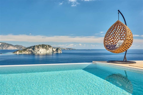 Alkyonides Feather, Keri, Zakynthos