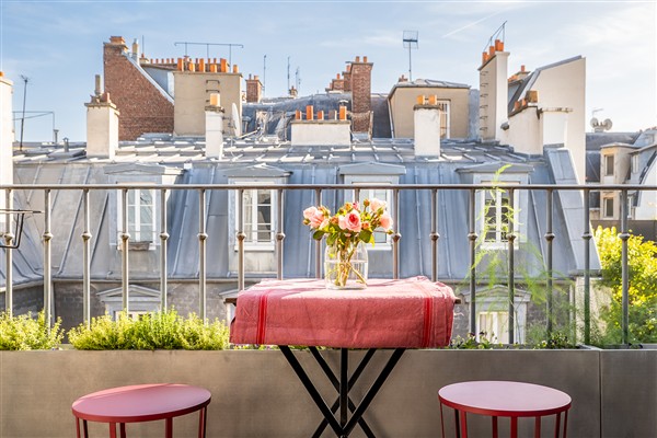 Apartment Maubourg in Paris, France