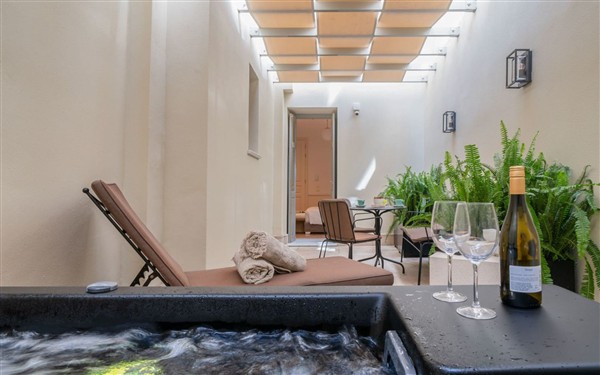 Apartment Mitromara in Greece