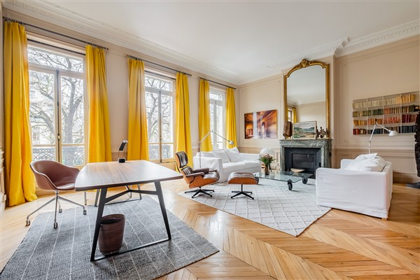 Apartment Pagnol in Paris, France