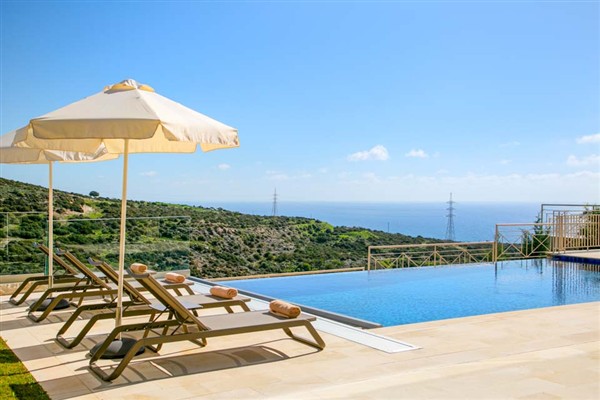 Aphrodite Hills Elite Superior UV06 in Cyprus