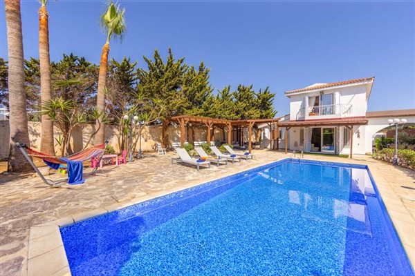 Apollon Seaside in Cyprus