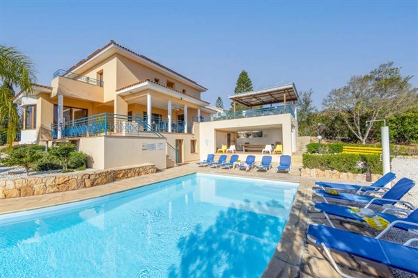 Apollon Zeus Villa in Cyprus