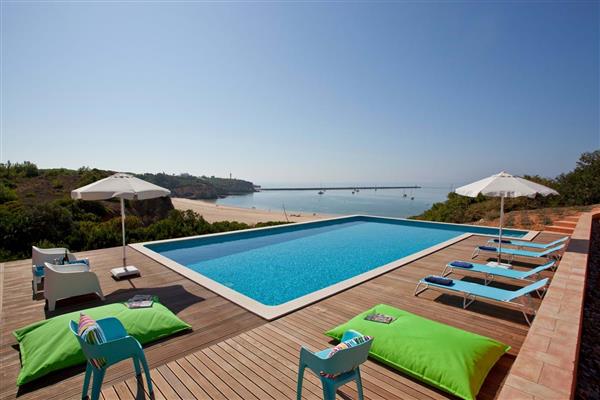 Beach Cottage in Algarve, Portugal - Lagoa