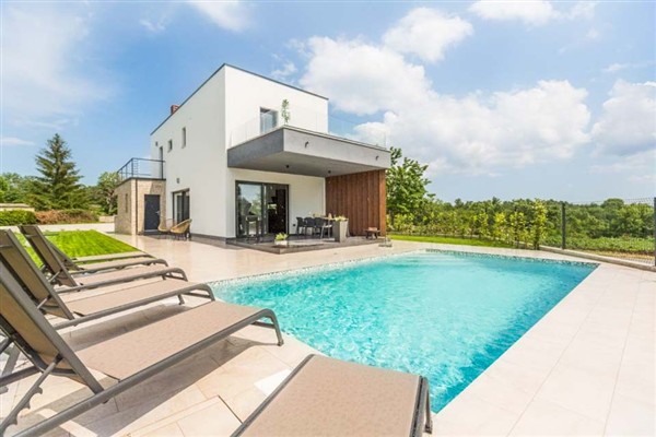 Blissful Escape - Croatia