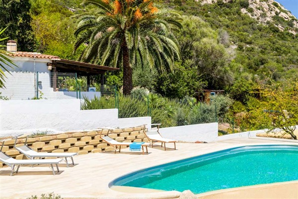 Cannigione Nest - Italy