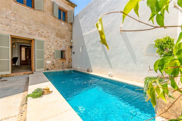 Casa Albuqassim in Spain