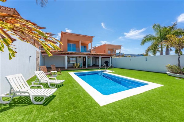 Casa Palapa in Playa de la Arena, Tenerife