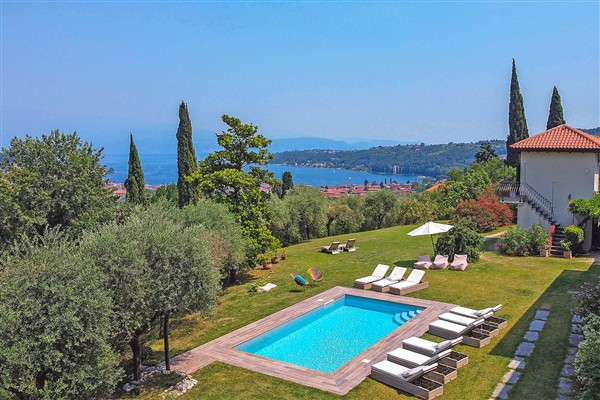 Casa Perevada - Italy