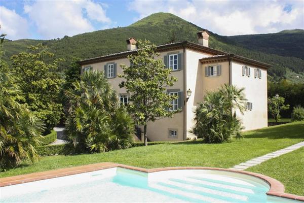 Casa Smeralda in Provincia di Lucca
