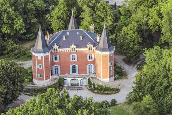 Chateau Dans Le Temps in Tarn