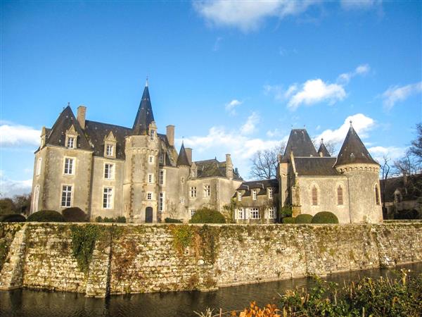 Chateau du Patrimoine in Sarthe