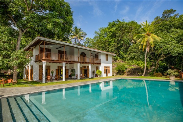Dhodampe Villa in Sri Lanka