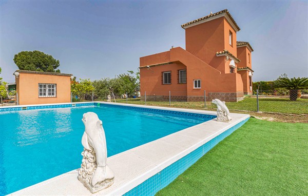 Holiday Home - Arahal in Spain in Arahal, Spain