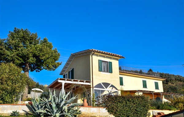 Holiday Home - Camaiore in Italy in Camaiore, Italy