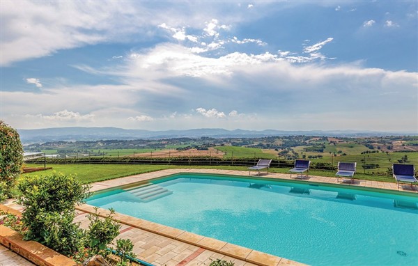 Holiday Home - Castiglione del Lago in Italy in Castiglione del Lago, Italy