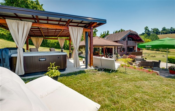 Holiday Home - Jastrebarsko - Gornja Reka in Croatia in Jastrebarsko - Gornja Reka, Croatia