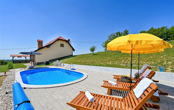 Holiday Home - Jastrebarsko in Croatia in Jastrebarsko, Croatia