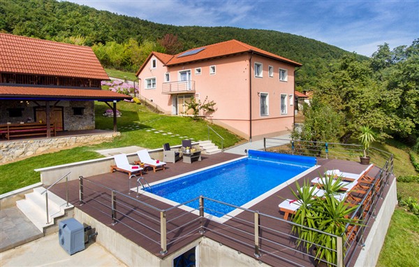 Holiday Home - Karlovac-Gornji Ostrc in Croatia in Karlovac-Gornji Ostrc, Croatia