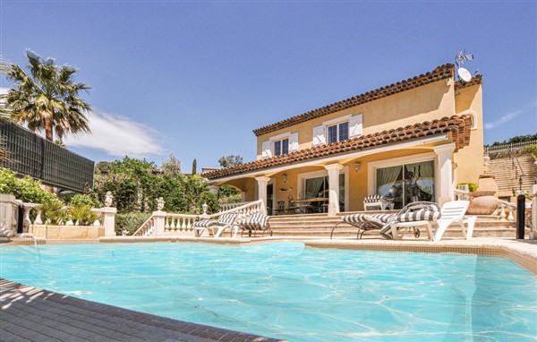 Holiday Home - Les Adrets in France in Les Adrets, France