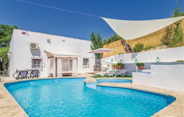 Holiday Home - Llanos De Don Juan in Spain in Llanos De Don Juan, Spain