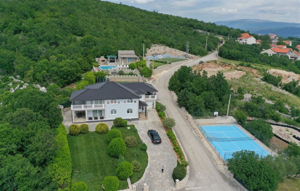 Holiday Home - Makarska-Gornje Podbablje in Croatia, Makarska-Gornje Podbablje, Croatia