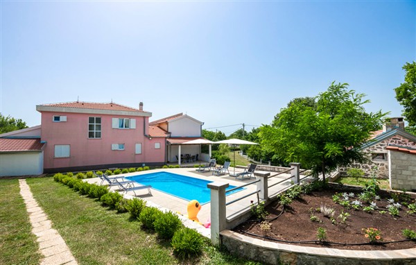 Holiday Home - Makarska-Studenci in Croatia in Makarska-Studenci, Croatia