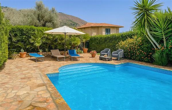 Holiday Home - Monreale in Italy in Monreale, Italy