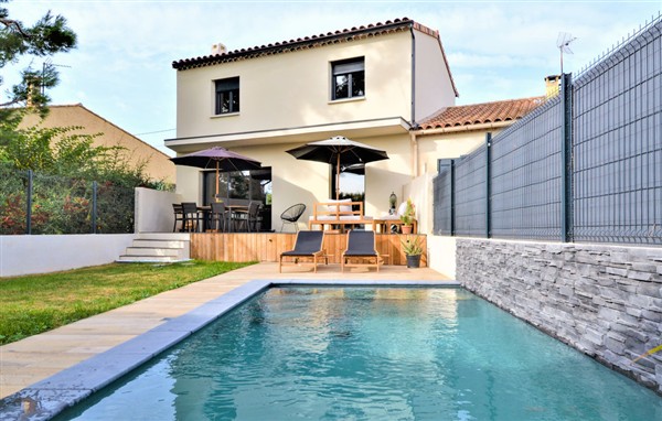 Holiday Home - Montfavet in France in Montfavet, France
